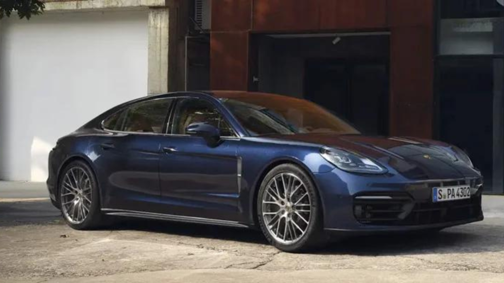 What's New in the 2023 Porsche Panamera